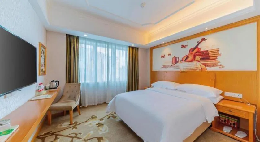 Bed in Out Sky Hotel