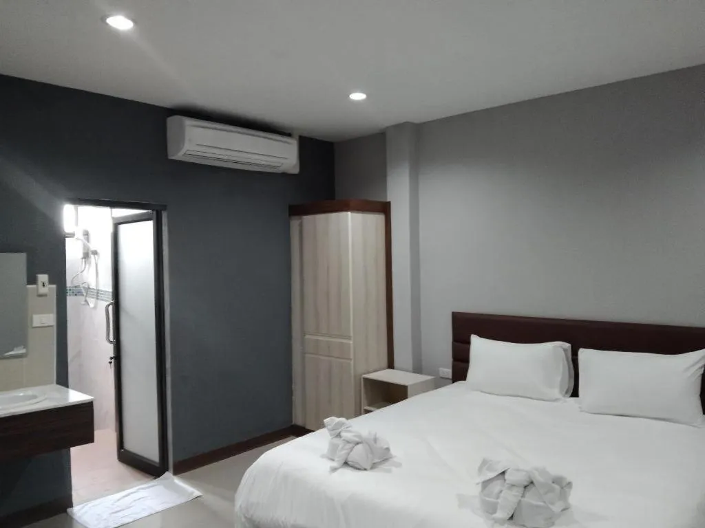 Bed in Poompimaan House