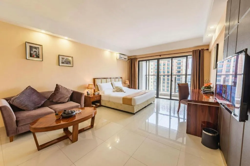 Bed in Foshan Baolong Hotel