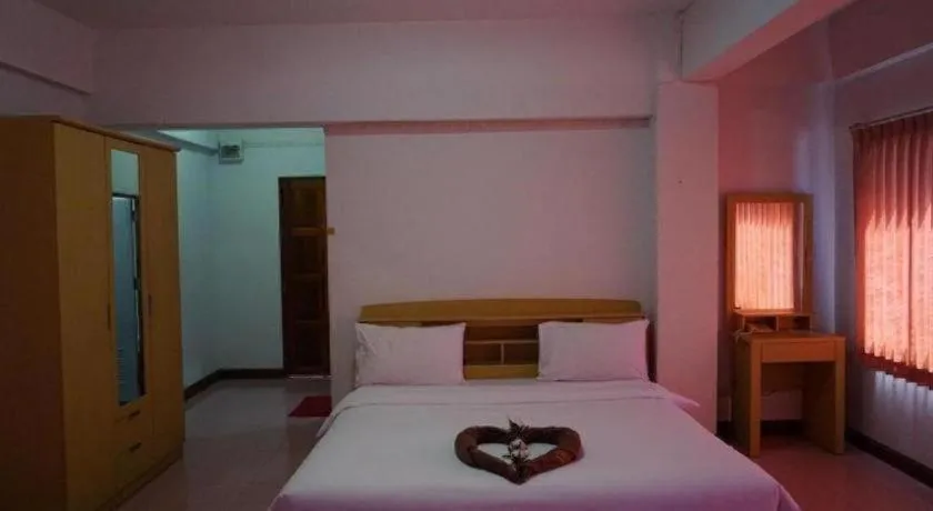 Bed in Premier Hotel Nakhonsrithammarat