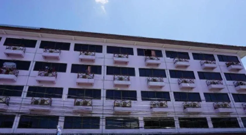 Premier Hotel Nakhonsrithammarat