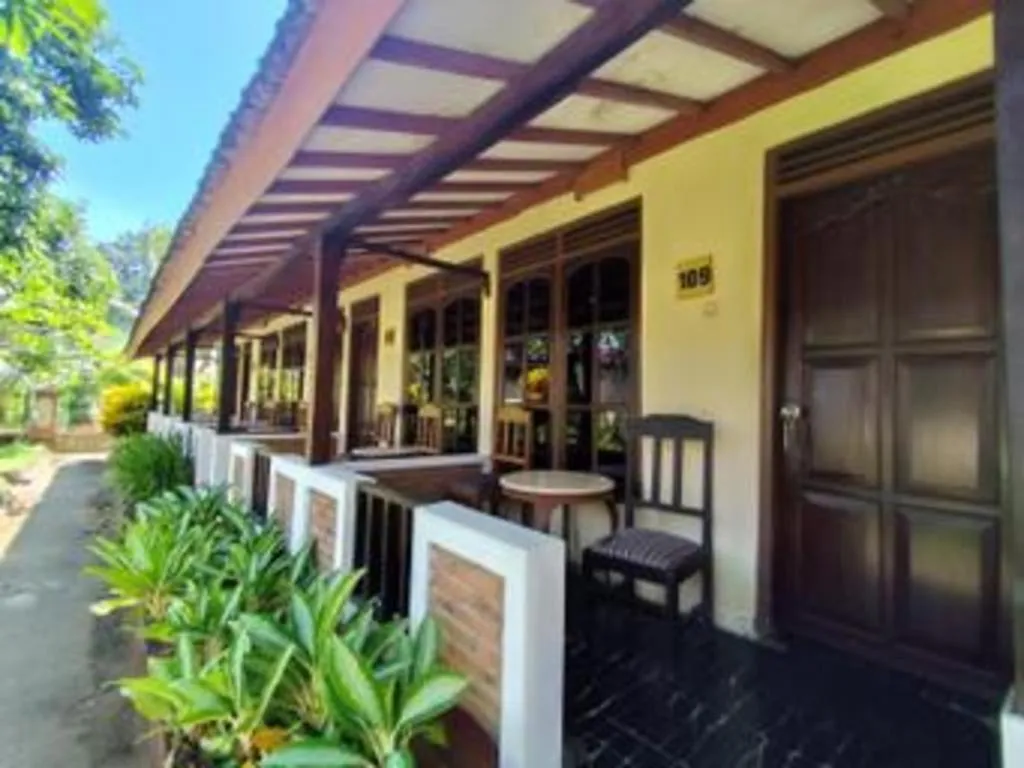 Parai Beach Resort Telengria