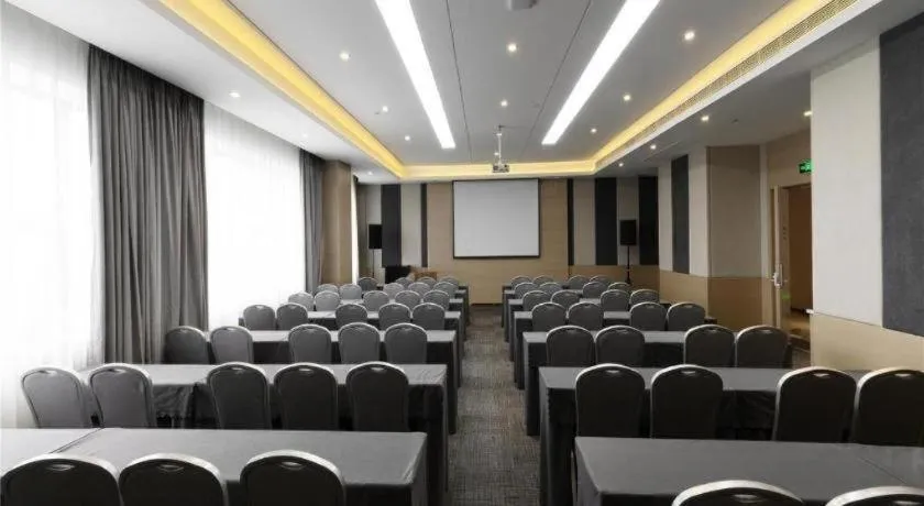 Lavande Hotel Deyang Guanghan