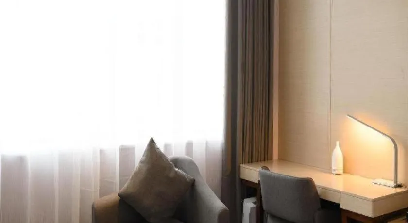 Lavande Hotel Deyang Guanghan