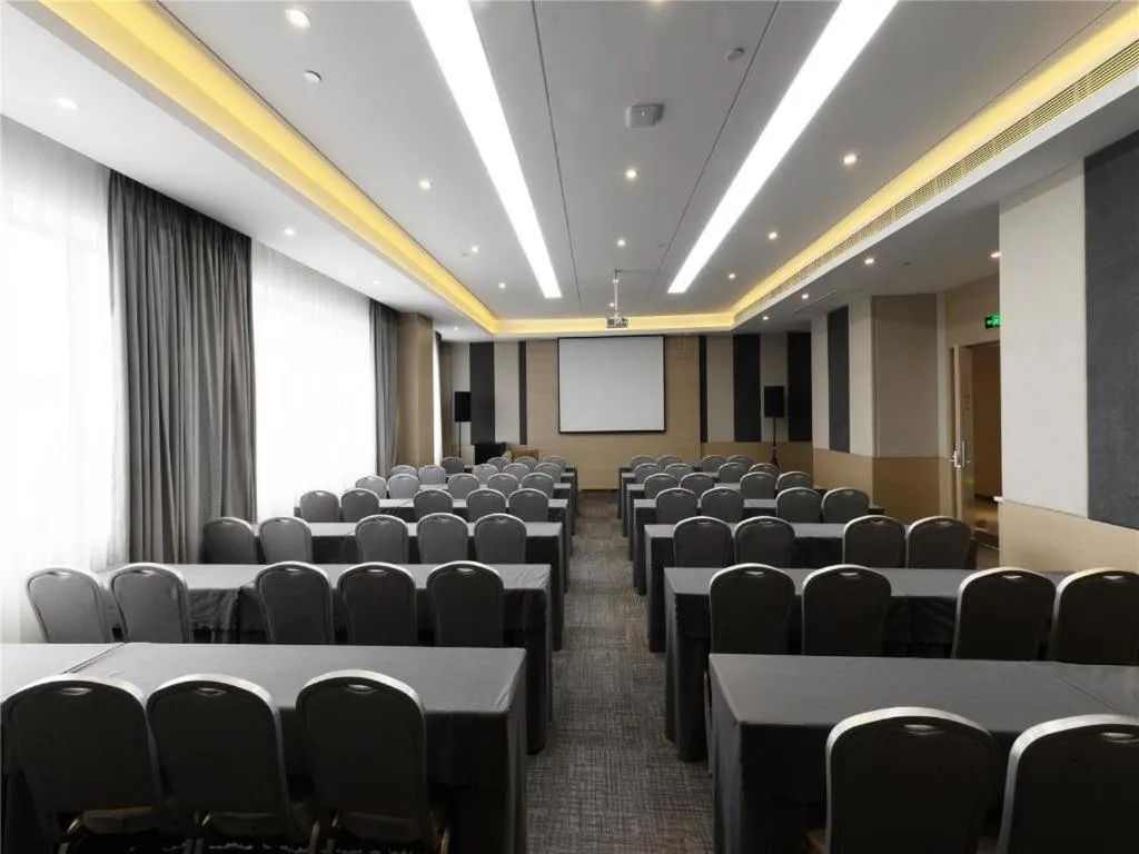 Lavande Hotel Deyang Guanghan