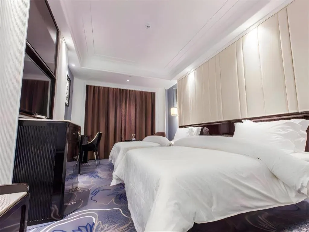 Bed in Jinjiang Metropolo Hotel Nanjing Confucius Temple Branch