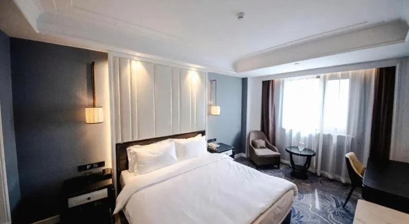 Bed in Jinjiang Metropolo Hotel Nanjing Confucius Temple Branch