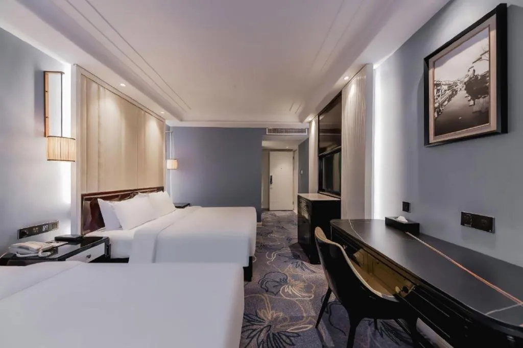 Bed in Jinjiang Metropolo Hotel Nanjing Confucius Temple Branch