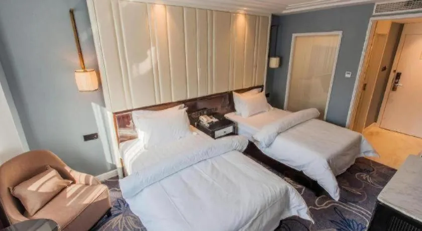 Bed in Jinjiang Metropolo Hotel Nanjing Confucius Temple Branch