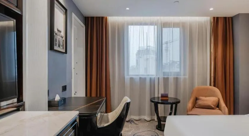 Bed in Jinjiang Metropolo Hotel Nanjing Confucius Temple Branch