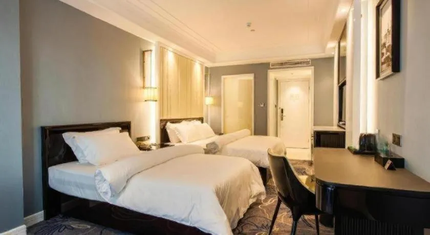 Bed in Jinjiang Metropolo Hotel Nanjing Confucius Temple Branch