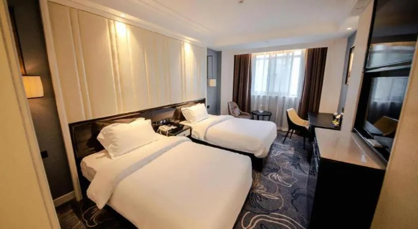 Bed in Jinjiang Metropolo Hotel Nanjing Confucius Temple Branch