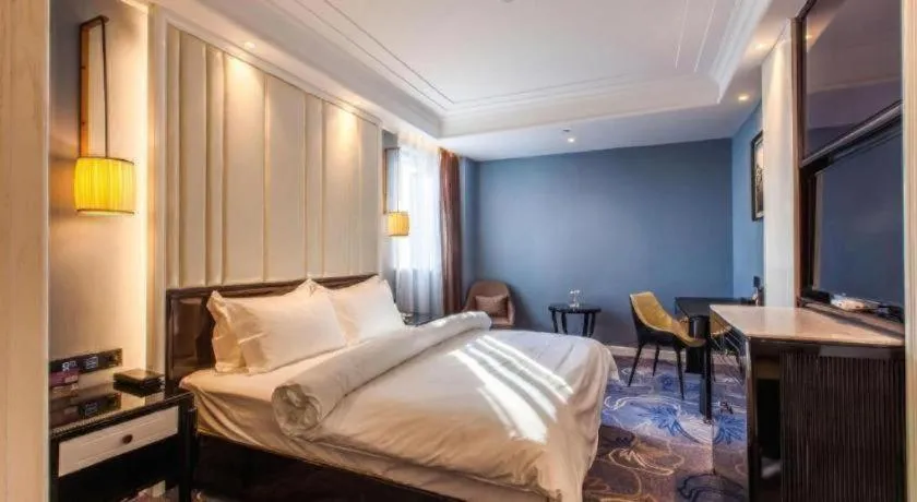 Bed in Jinjiang Metropolo Hotel Nanjing Confucius Temple Branch