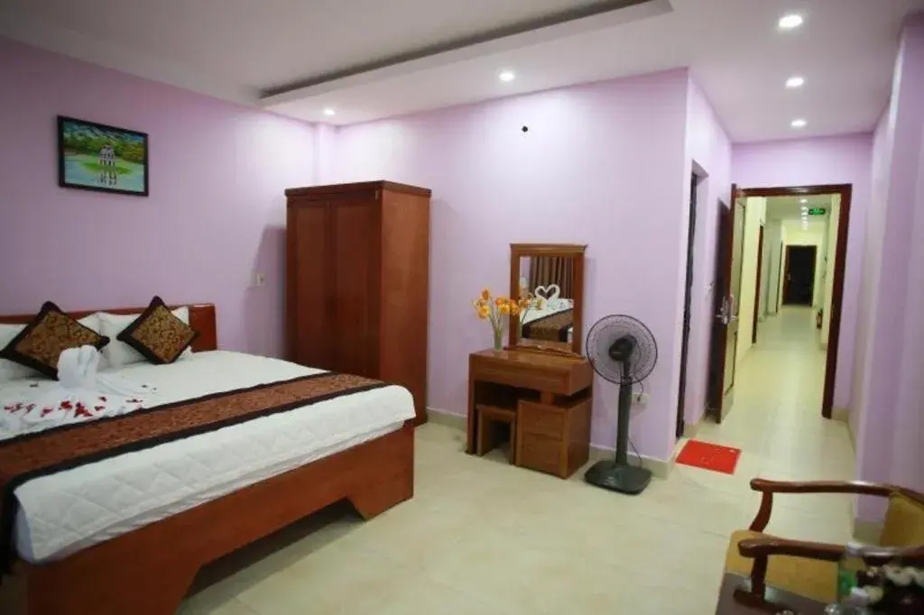 Bed in The Jade Dragon hotel Bed in The Jade Dragon hotel