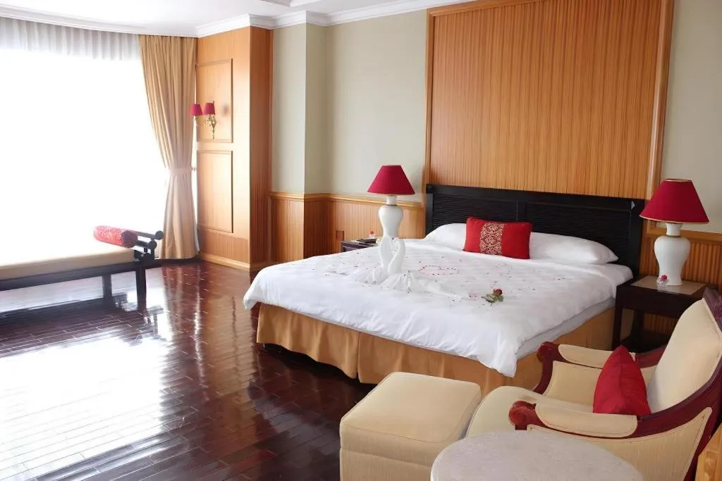 Bed in Gran Senyiur Hotel