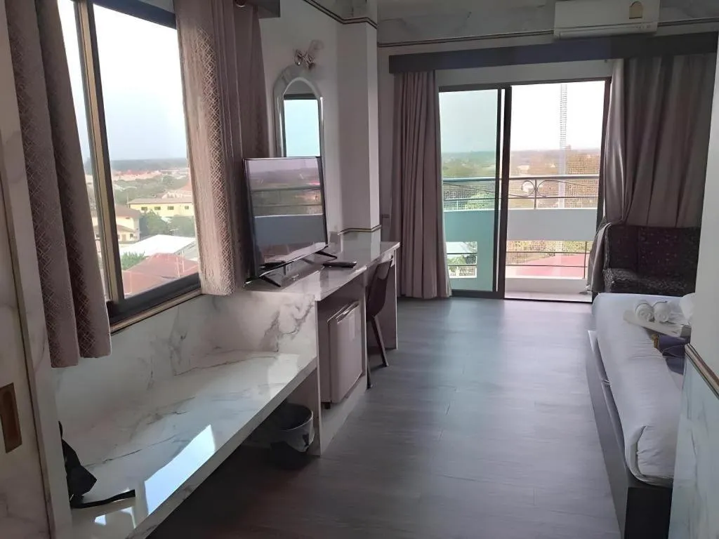 Phitsanulok Orchid Hotel