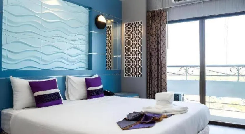 Bed in Phitsanulok Orchid Hotel