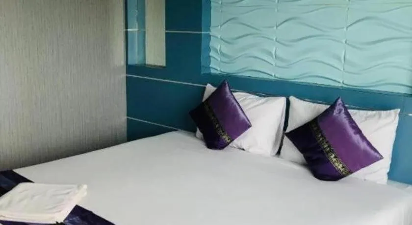 Bed in Phitsanulok Orchid Hotel