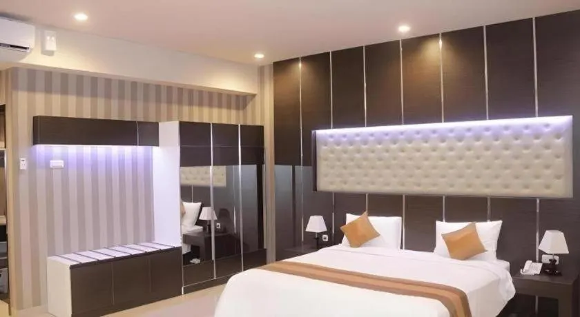 Bed in Sapadia Hotel Cirebon