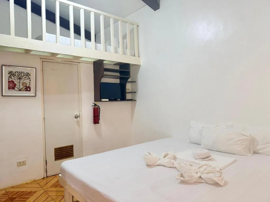 Bed in Cocomango's Resort