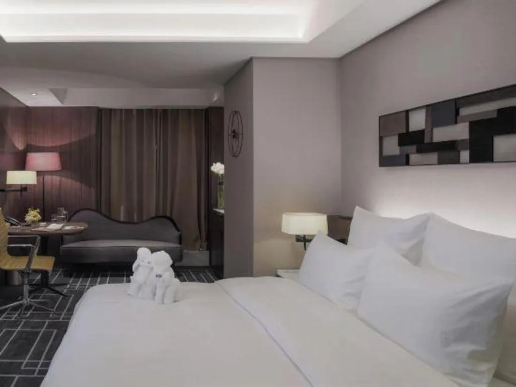 Bed in Chongqing The Lotus Hotel