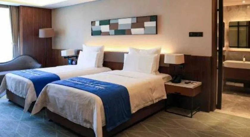 Bed in Chongqing The Lotus Hotel