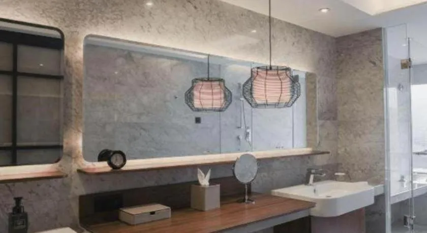 Chongqing The Lotus Hotel