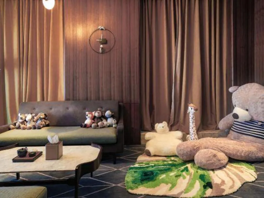 Chongqing The Lotus Hotel