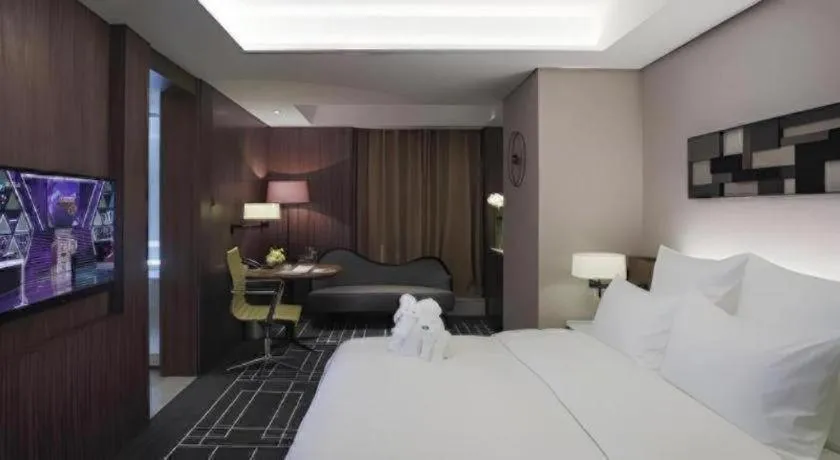 Bed in Chongqing The Lotus Hotel