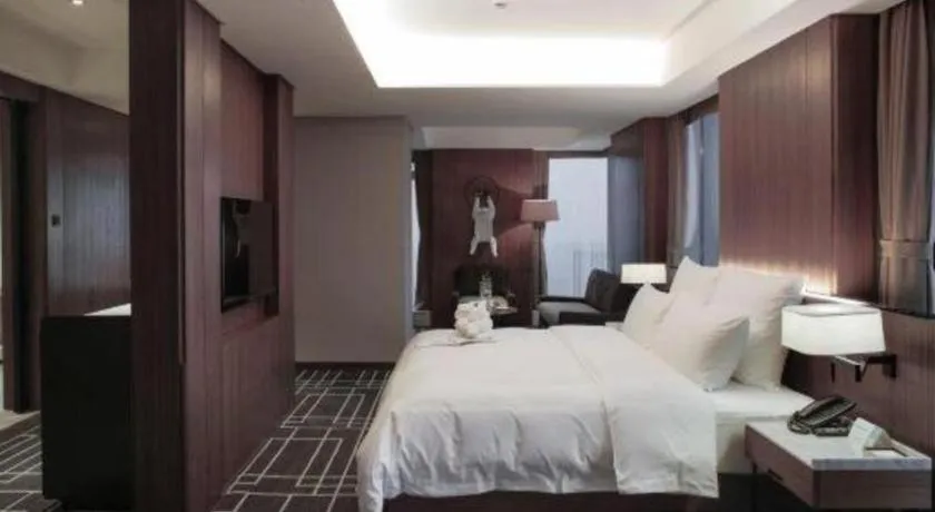 Bed in Chongqing The Lotus Hotel