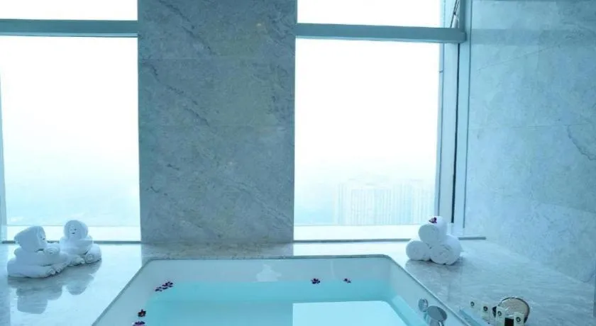 Chongqing The Lotus Hotel