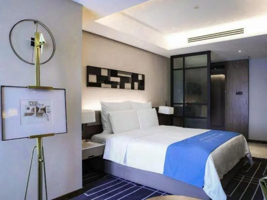 Bed in Chongqing The Lotus Hotel