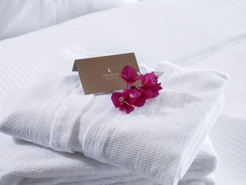 Bed in Chongqing The Lotus Hotel