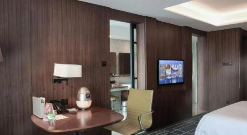 Bed in Chongqing The Lotus Hotel