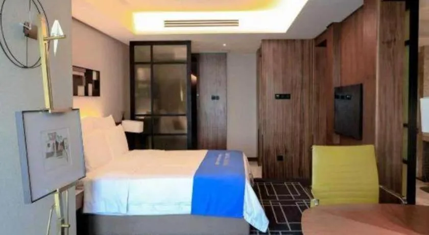 Bed in Chongqing The Lotus Hotel