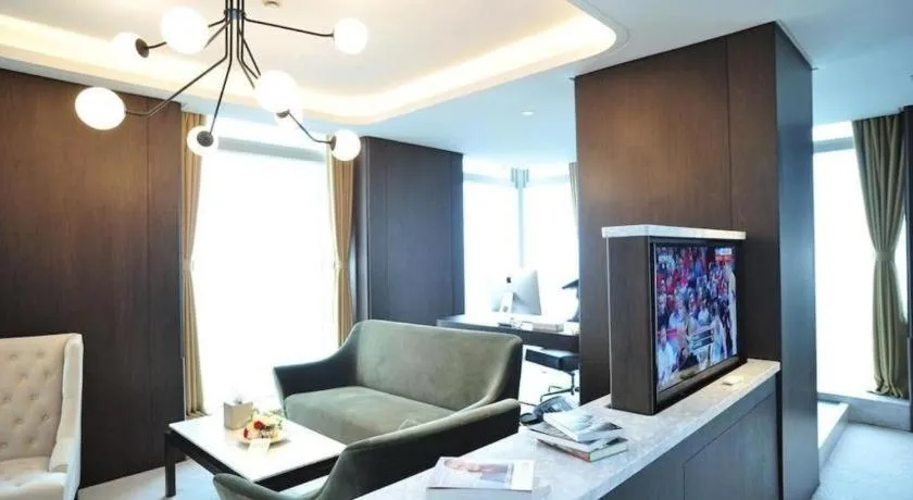 Chongqing The Lotus Hotel