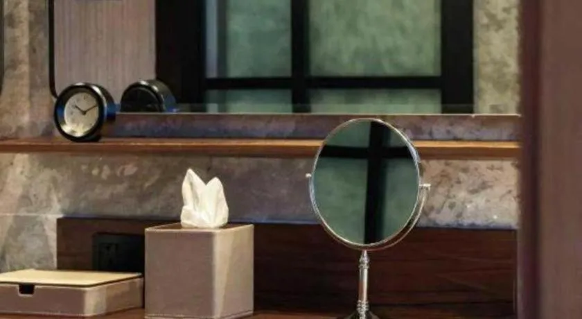 Chongqing The Lotus Hotel