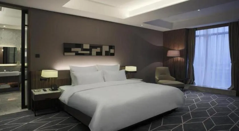 Bed in Chongqing The Lotus Hotel