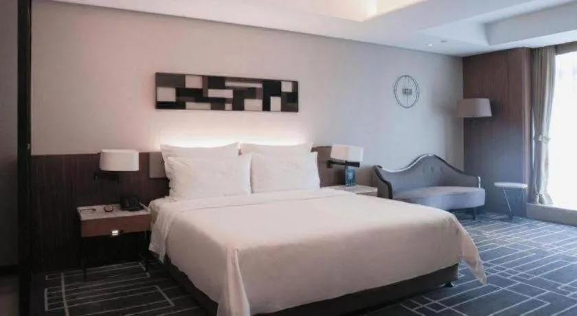 Bed in Chongqing The Lotus Hotel