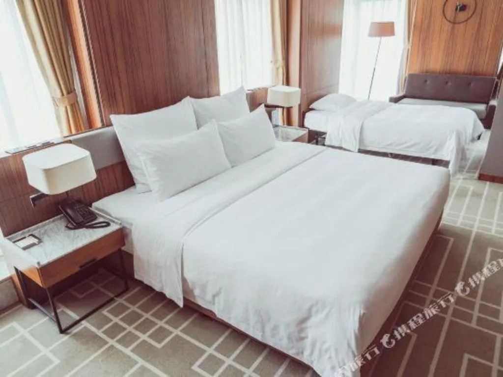 Bed in Chongqing The Lotus Hotel