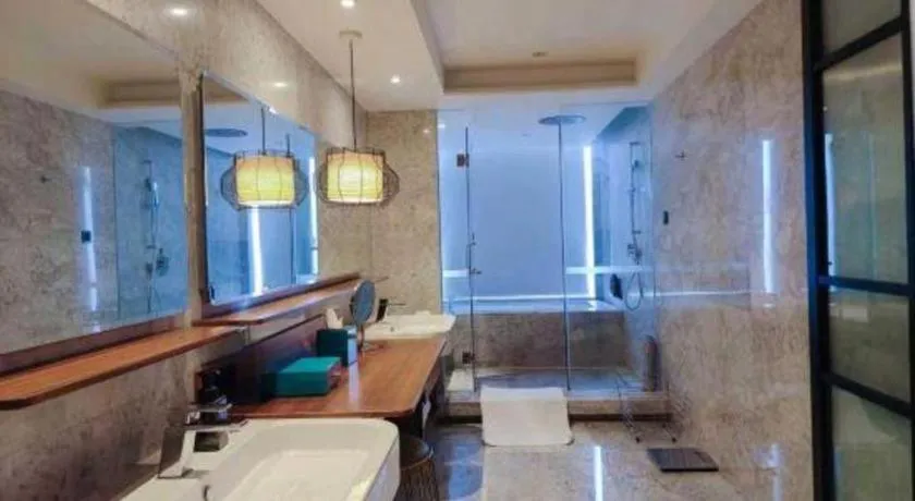 Chongqing The Lotus Hotel