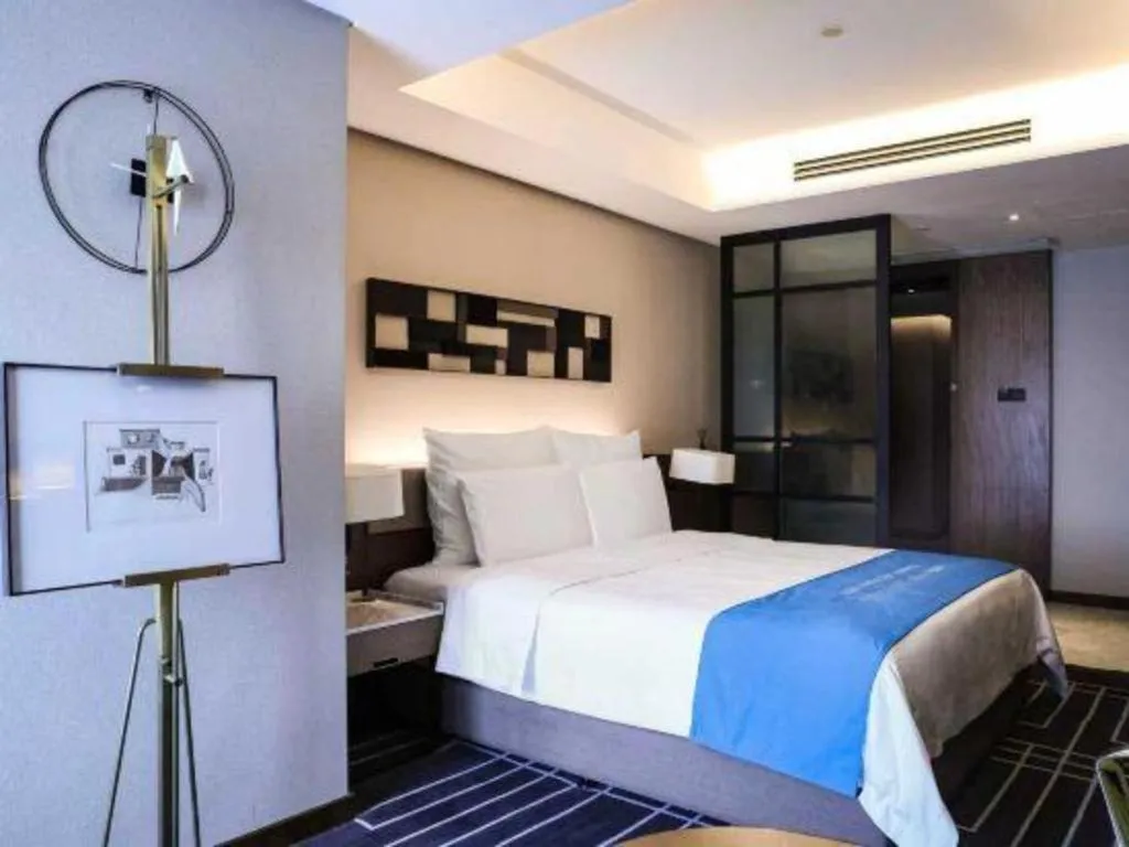 Bed in Chongqing The Lotus Hotel