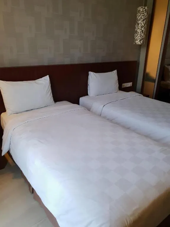 Bed in D'Anaya Hotel Bogor