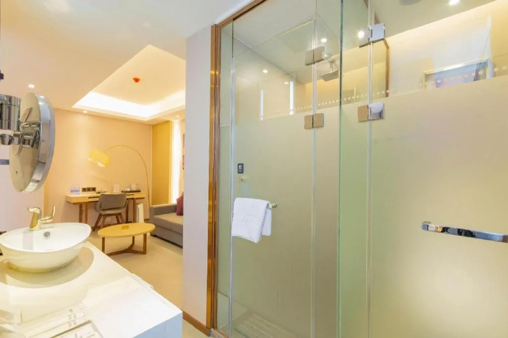 Lavande Hotel·Wuxue Kanjiang Avenue