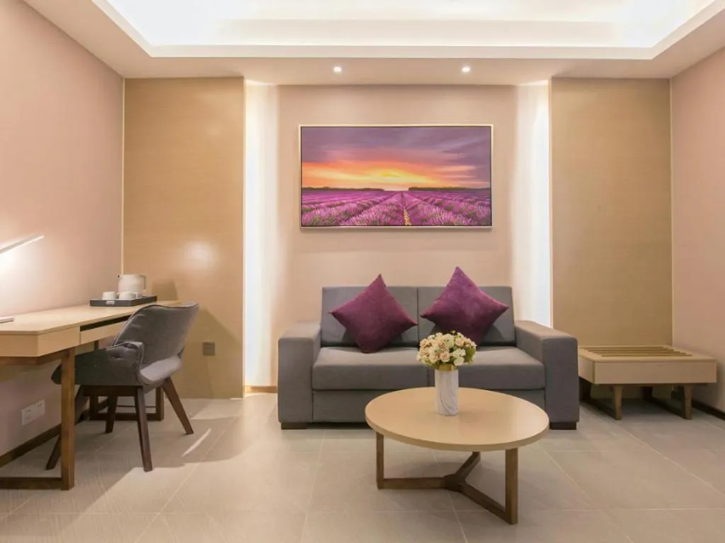 Lavande Hotel·Wuxue Kanjiang Avenue