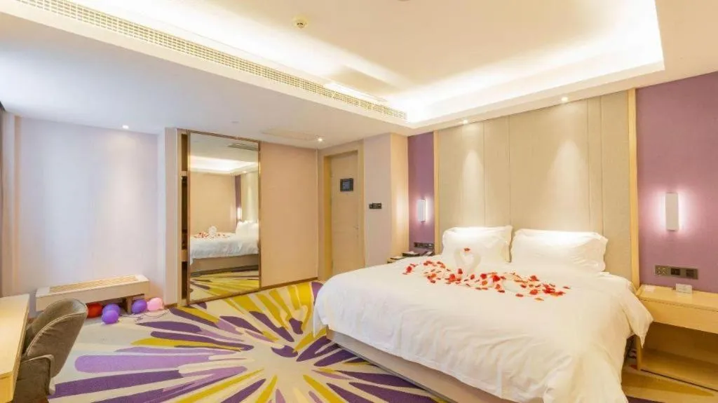 Bed in Lavande Hotel·Wuxue Kanjiang Avenue