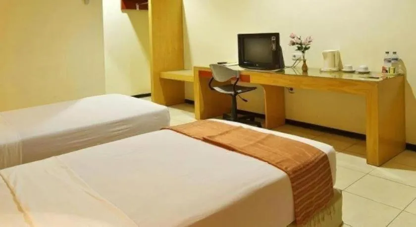 Bed in Hotel Kings Kudus