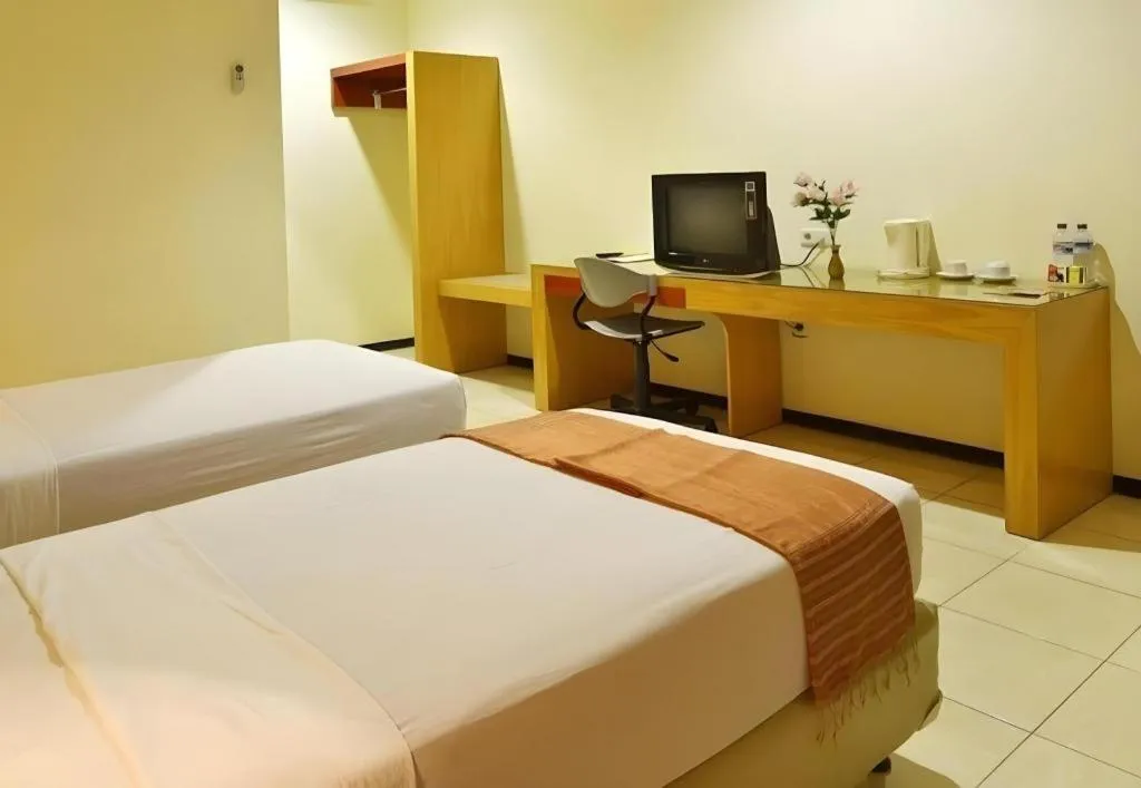 Bed in Hotel Kings Kudus