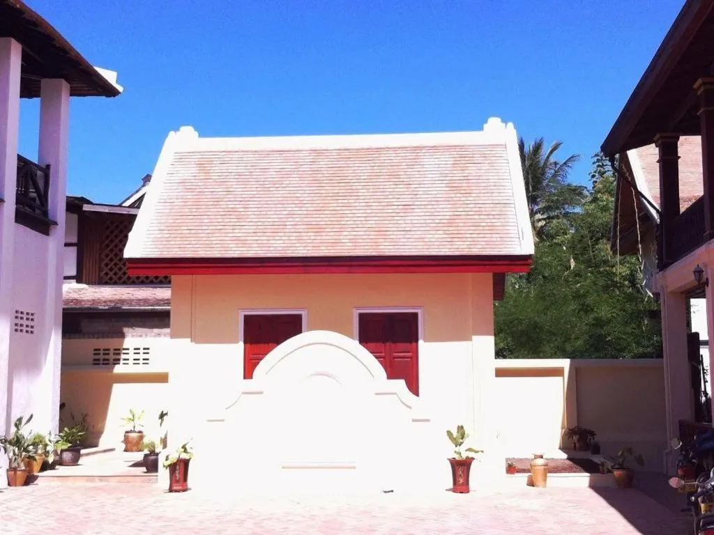 The View Pavilion Hotel