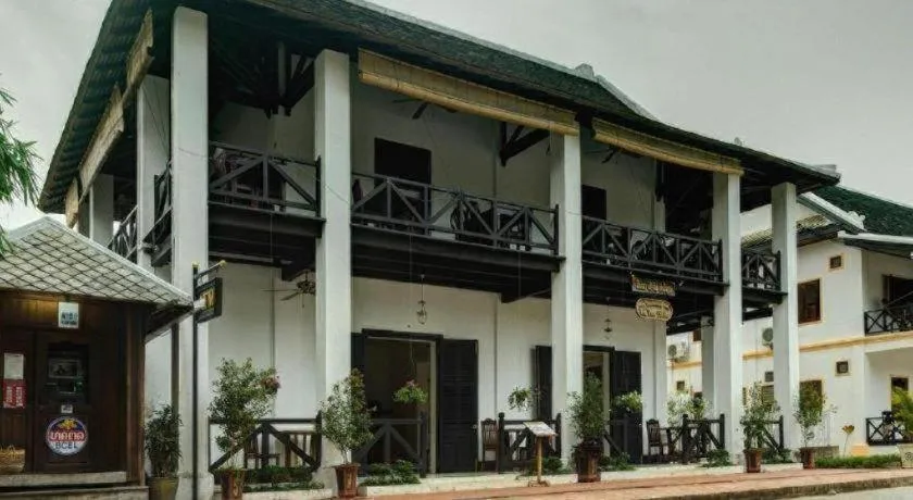 The View Pavilion Hotel